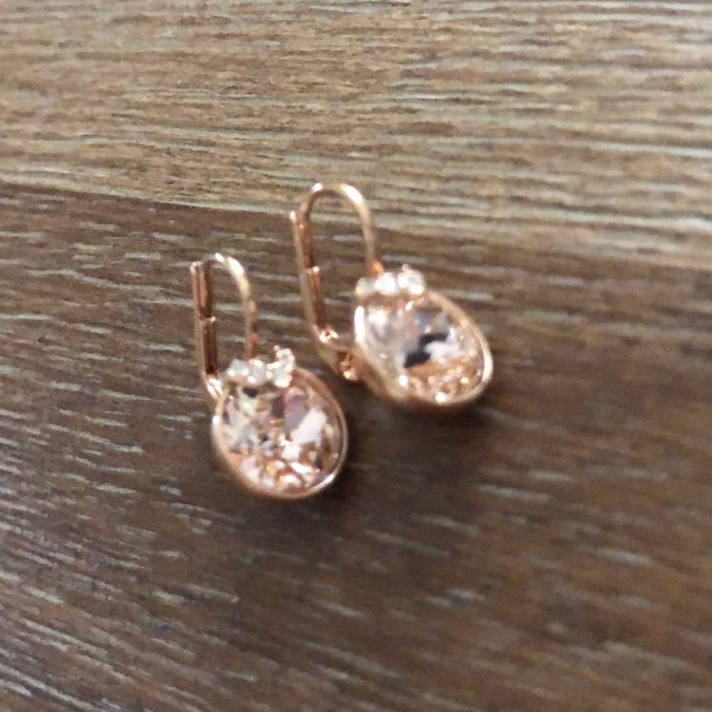 Rose gold mini bella earrings